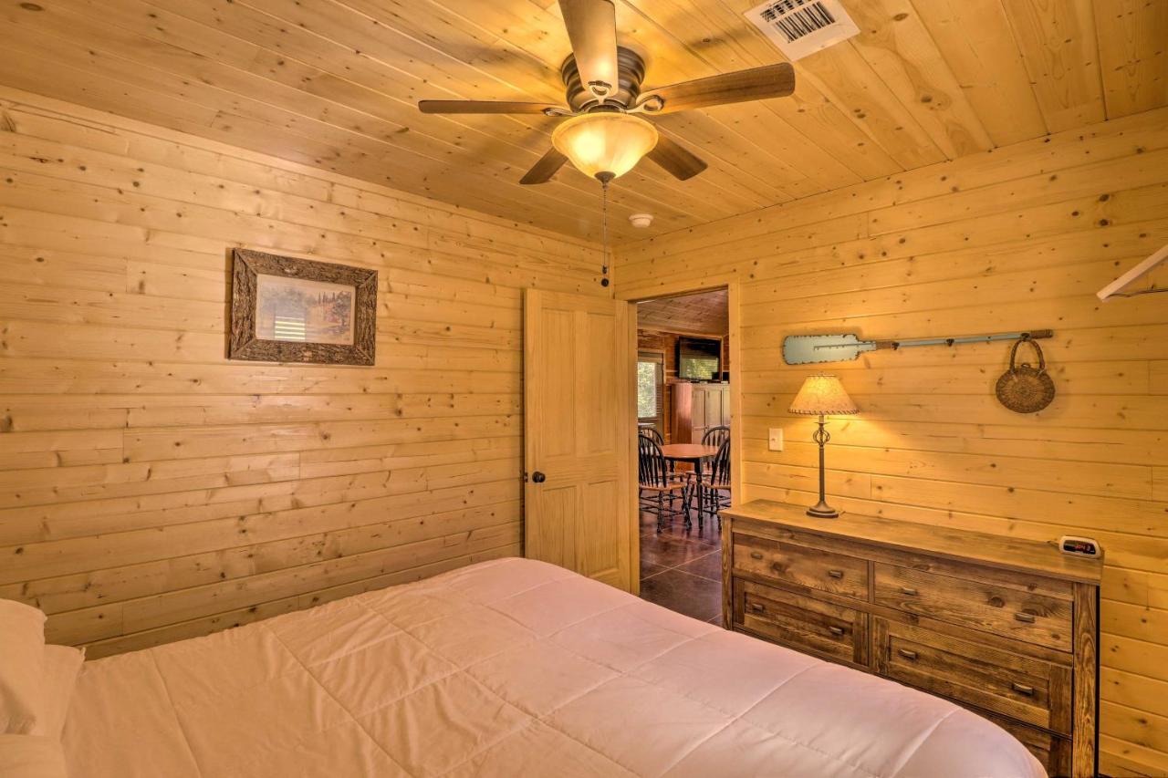 Heber Springs Cabin With Deck And River Views! Exterior foto